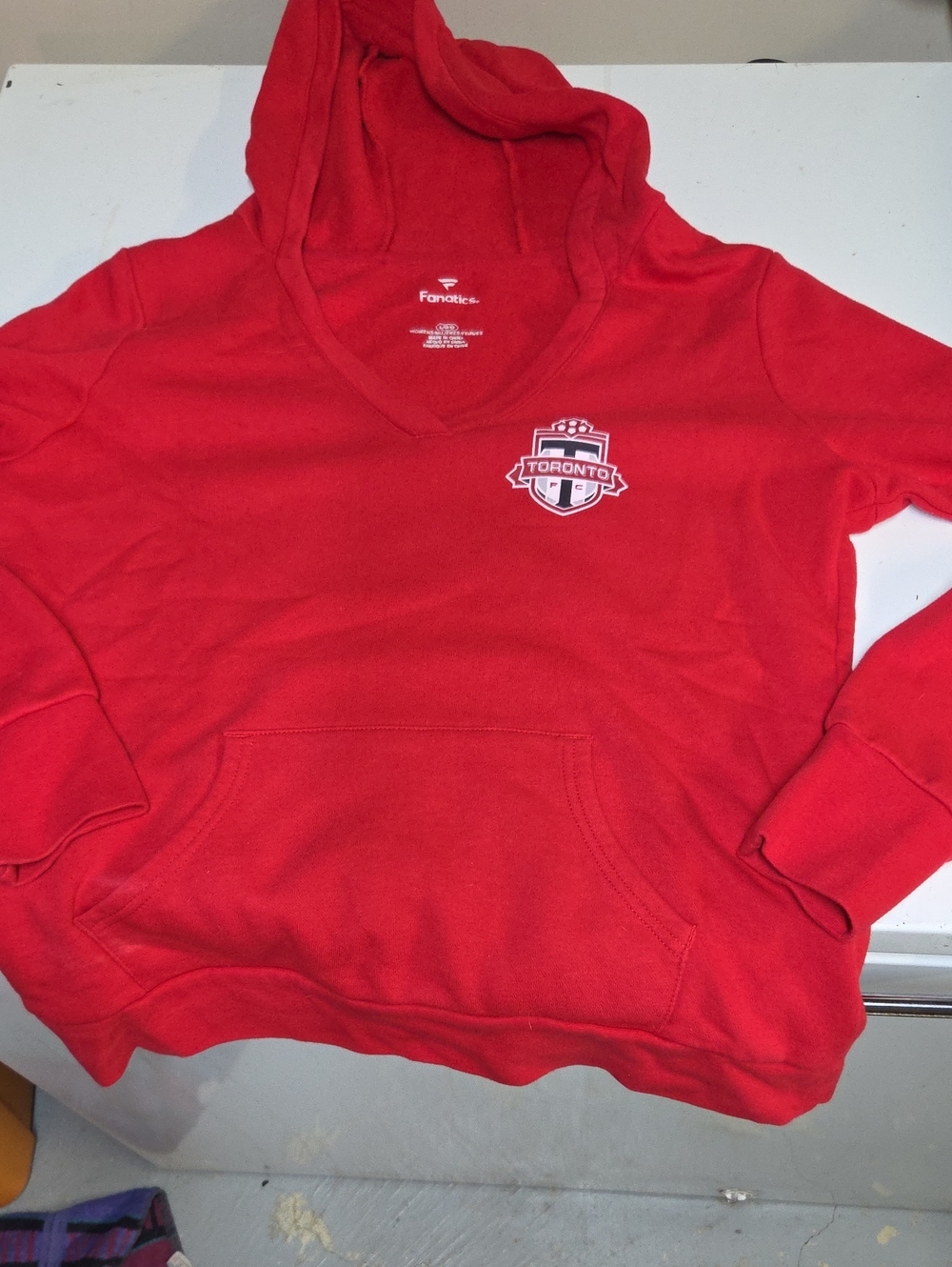 Toronto FC Crest Red Hooded Sweatshirt V Neck Soccer Football TFC Sz L